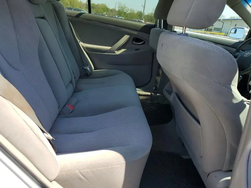 2011 TOYOTA CAMRY BASE  