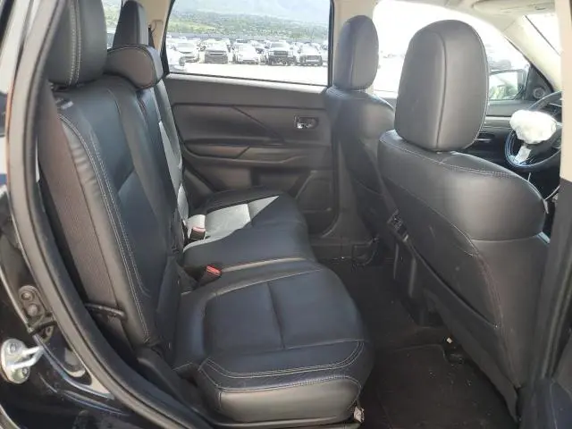 2019 MITSUBISHI OUTLANDER SE  