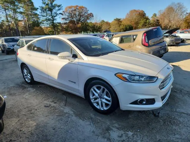 2014 FORD FUSION SE HYBRID  