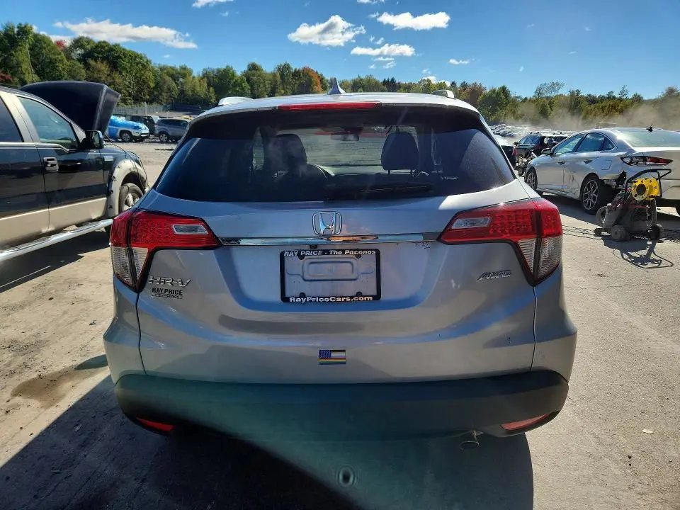 2022 HONDA HR-V EX  