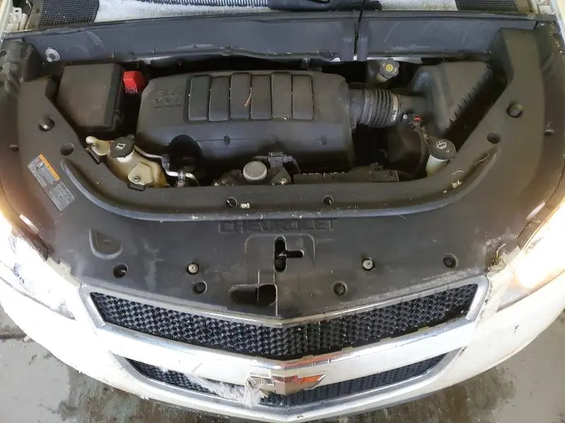 2012 CHEVROLET TRAVERSE LT  