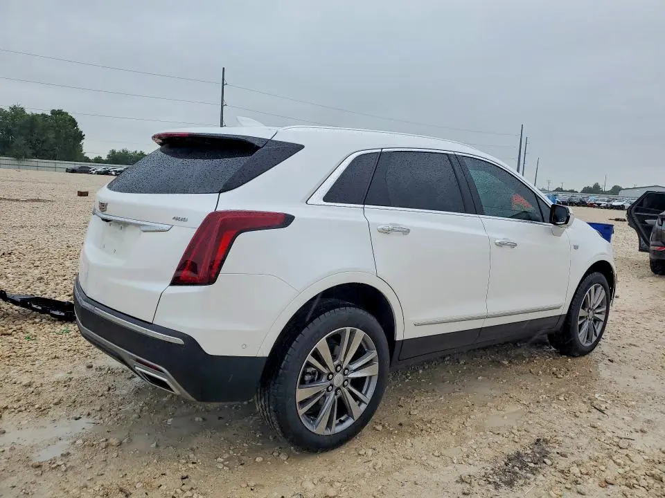 2025 CADILLAC XT5 PREMIUM LUXURY  