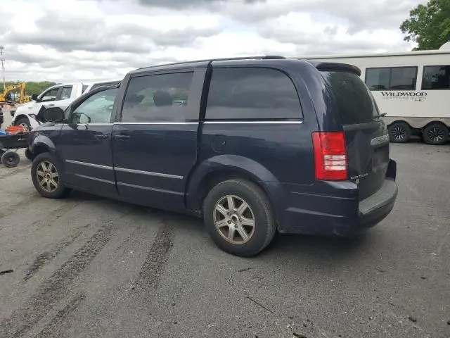 2010 CHRYSLER TOWN & COUNTRY TOURING  