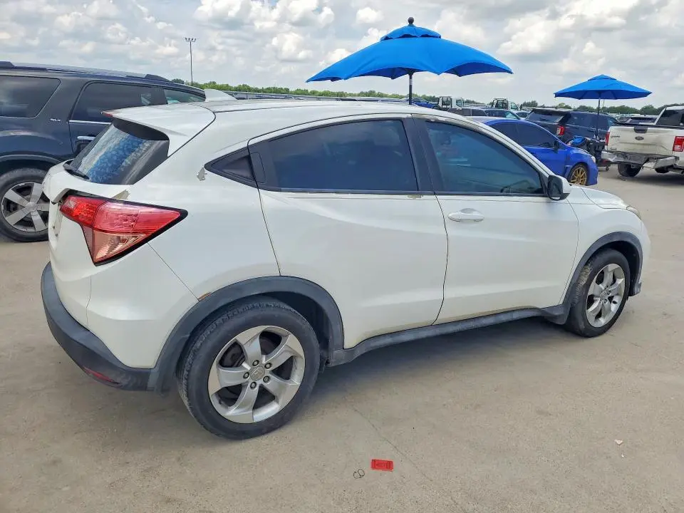 2016 HONDA HR-V LX  