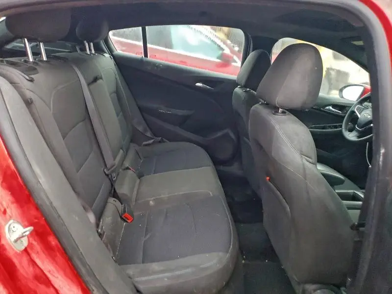 2017 CHEVROLET CRUZE LT  