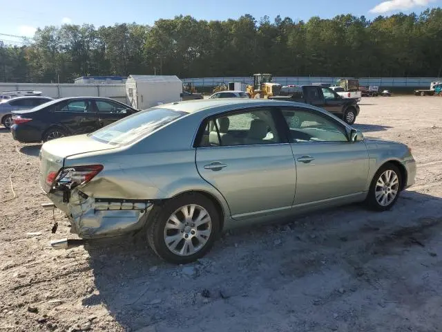 2010 TOYOTA AVALON XL  