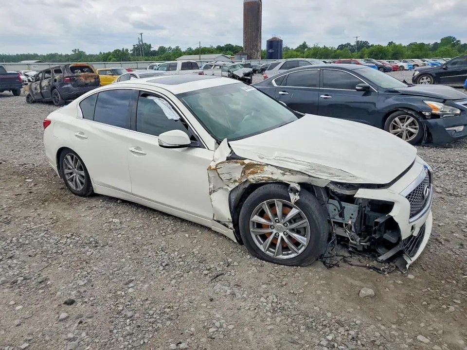 2015 INFINITI Q50 PREMIUM  