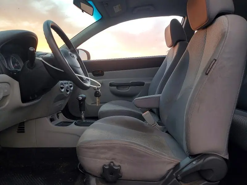 2010 HYUNDAI ACCENT BLUE  