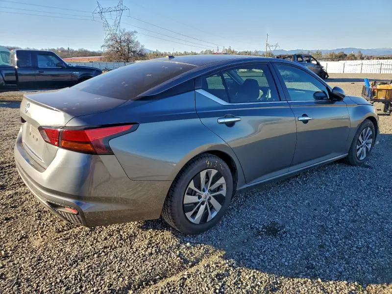 2020 NISSAN ALTIMA S  