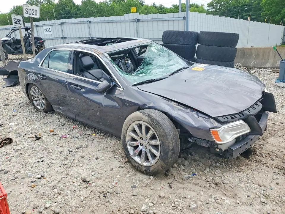 2013 CHRYSLER 300   