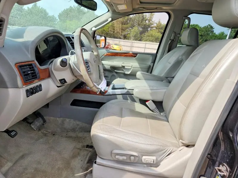 2010 INFINITI QX56 BASE  
