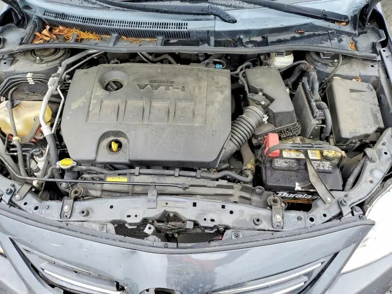 2013 TOYOTA COROLLA LE  