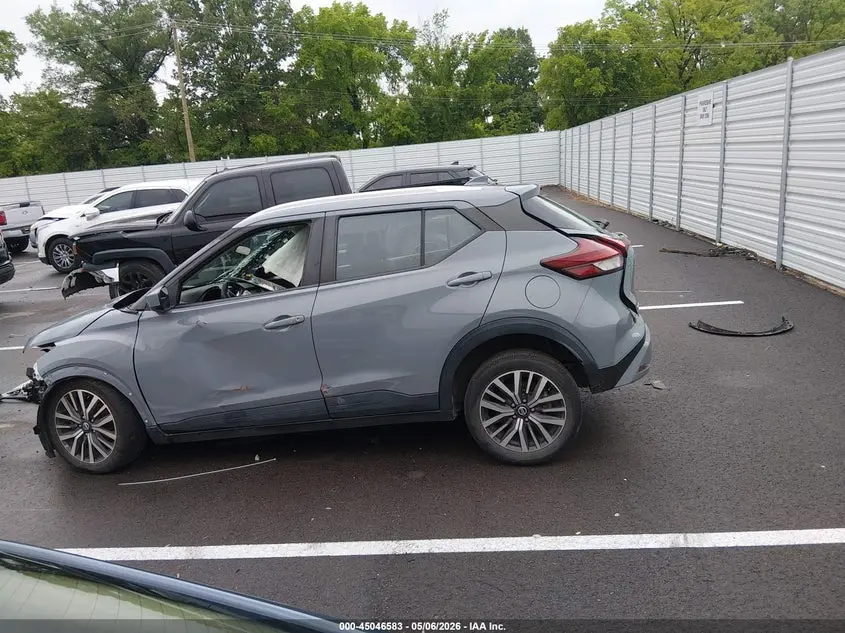 2021 NISSAN KICKS SV XTRONIC CVT