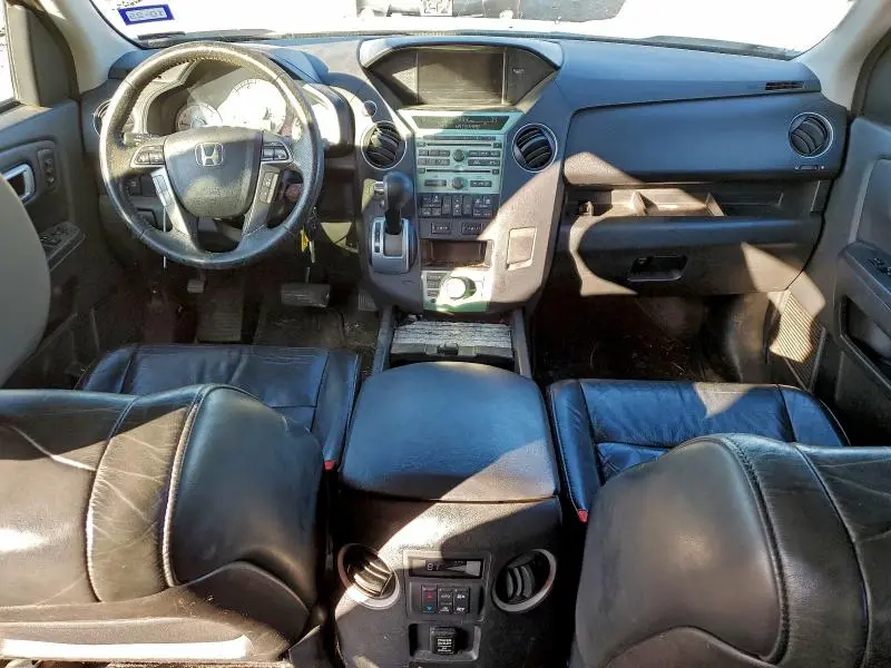 2011 HONDA PILOT TOURING  