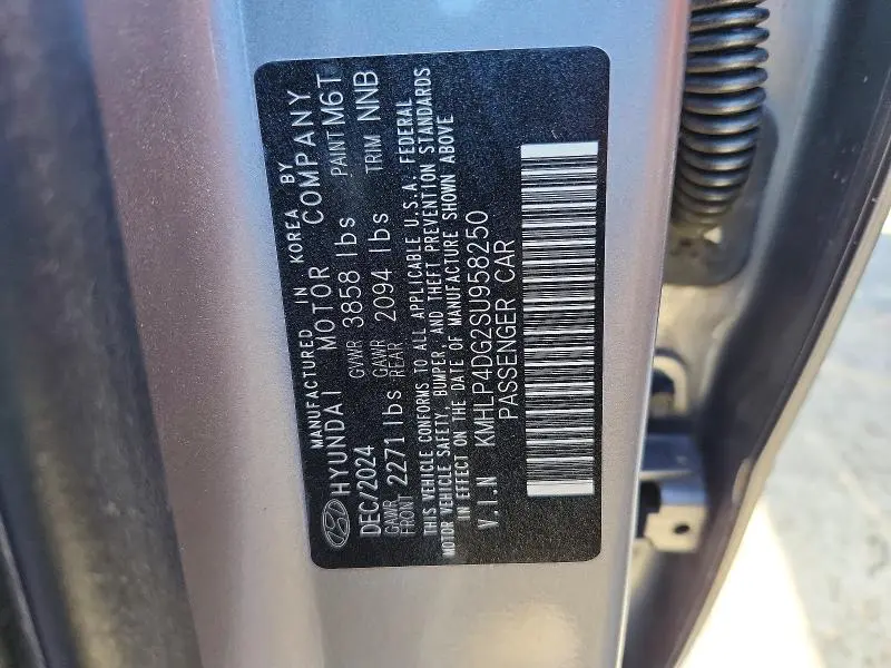2025 HYUNDAI ELANTRA LIMITED  