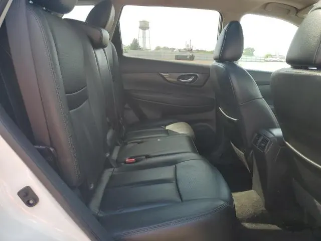 2017 NISSAN ROGUE SV  