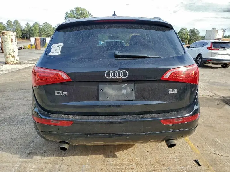 2010 AUDI Q5 PREMIUM PLUS  