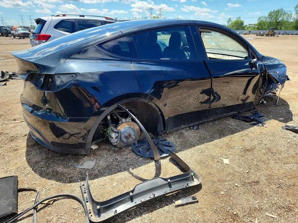 2022 TESLA MODEL Y   