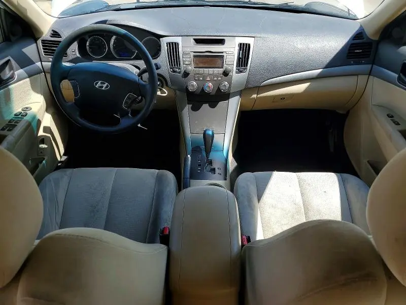 2010 HYUNDAI SONATA GLS  