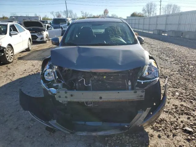 2017 NISSAN VERSA S  