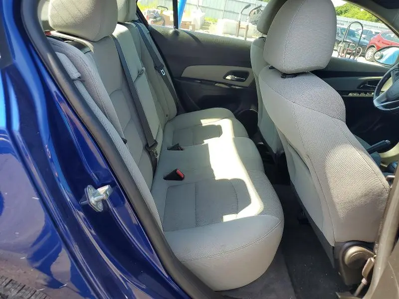 2012 CHEVROLET CRUZE LT  