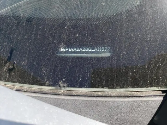 2016 PORSCHE CAYENNE   