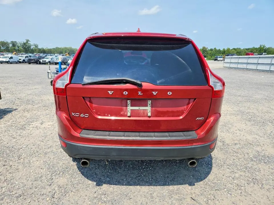 2013 VOLVO XC60 3.2  