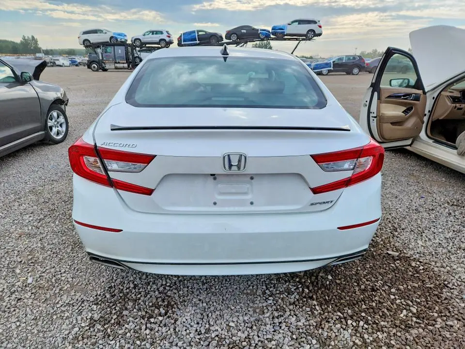 2021 HONDA ACCORD SPORT  