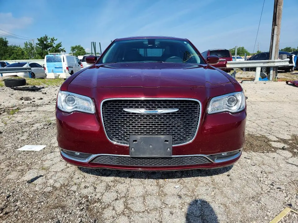 2015 CHRYSLER 300 LIMITED  