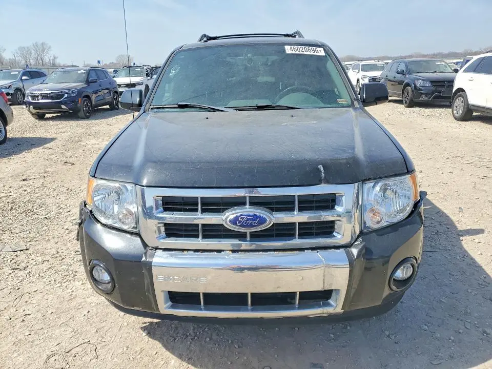 2011 FORD ESCAPE LIMITED  