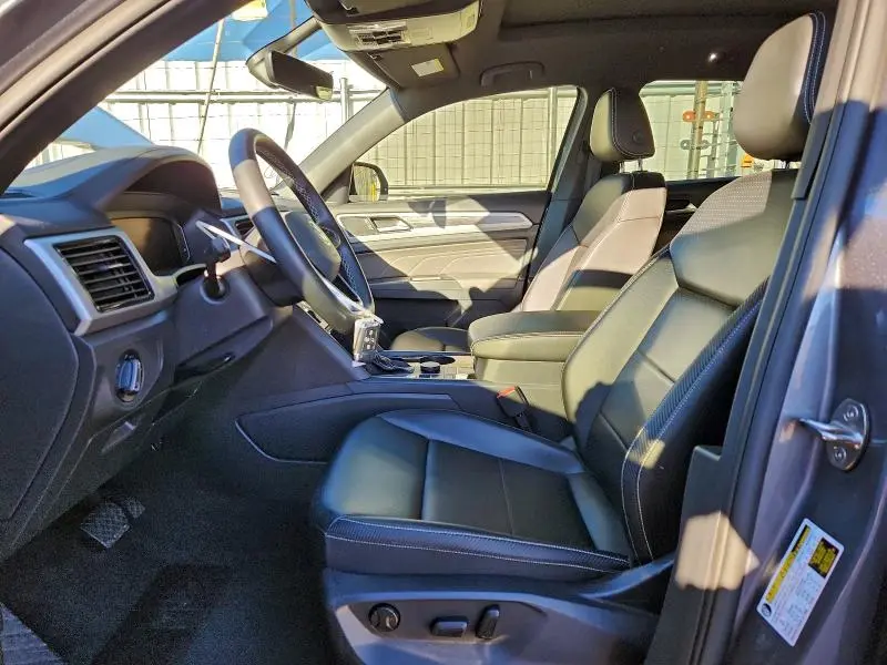 2022 VOLKSWAGEN ATLAS CROSS SPORT SE  