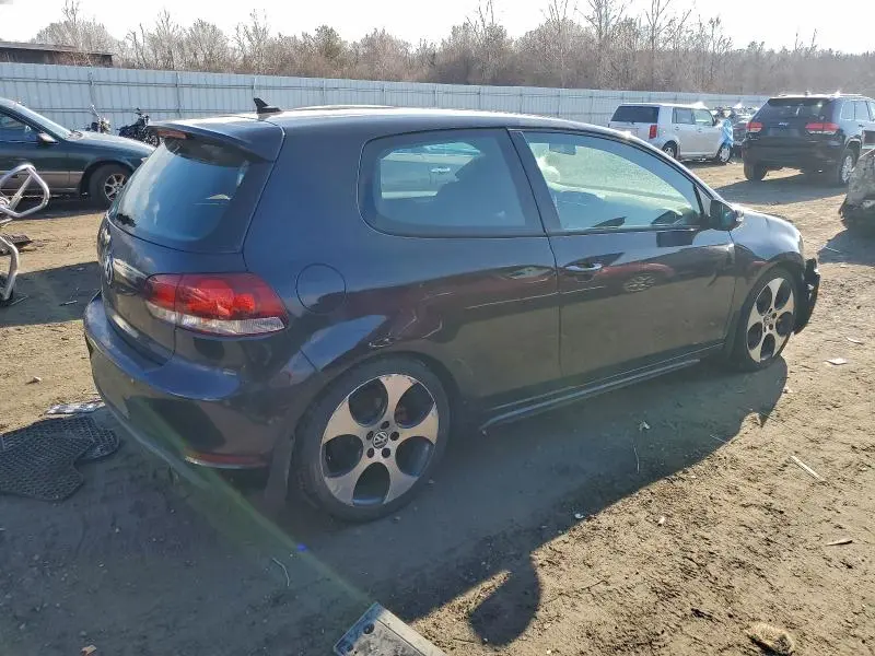 2011 VOLKSWAGEN GTI   