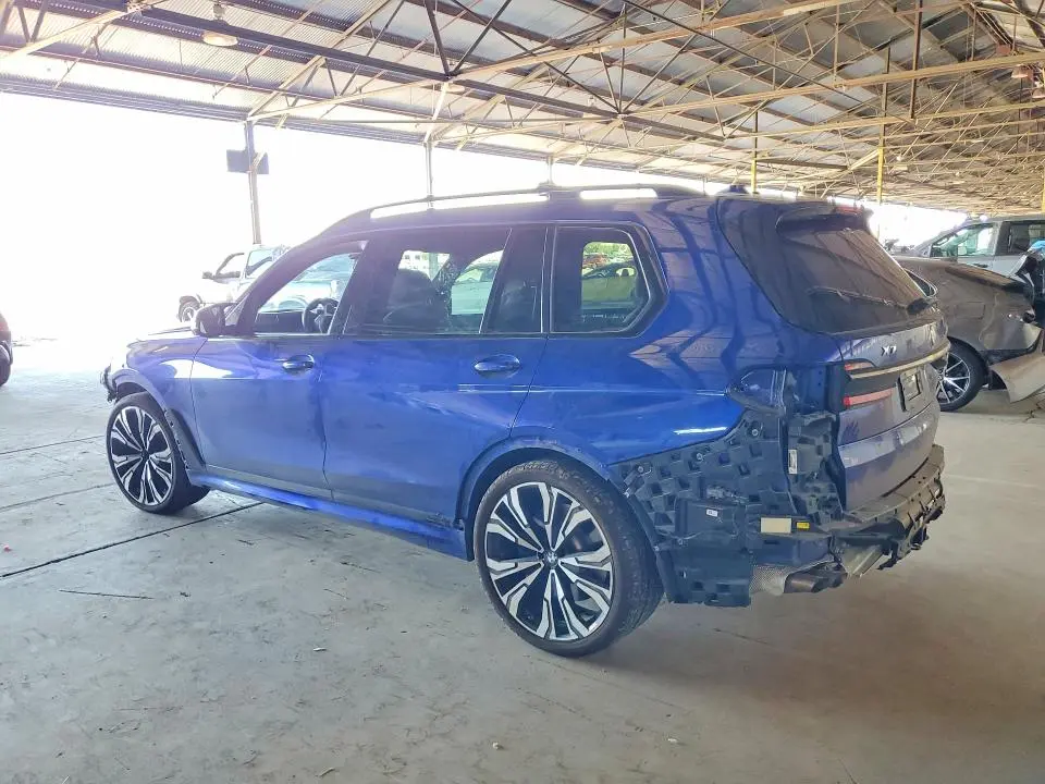 2023 BMW X7 M60I  