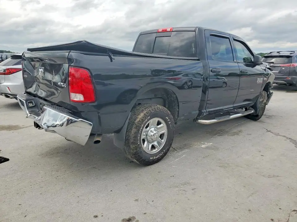 2016 RAM 2500 SLT  