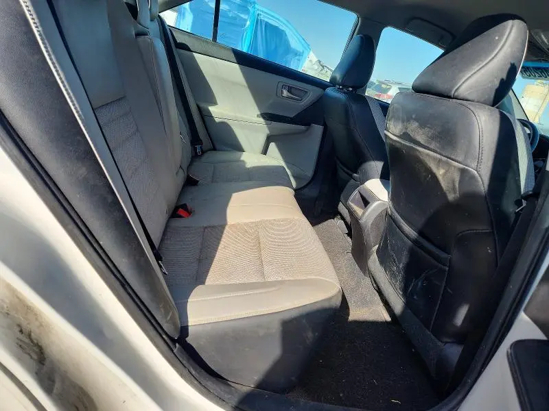 2016 TOYOTA CAMRY   