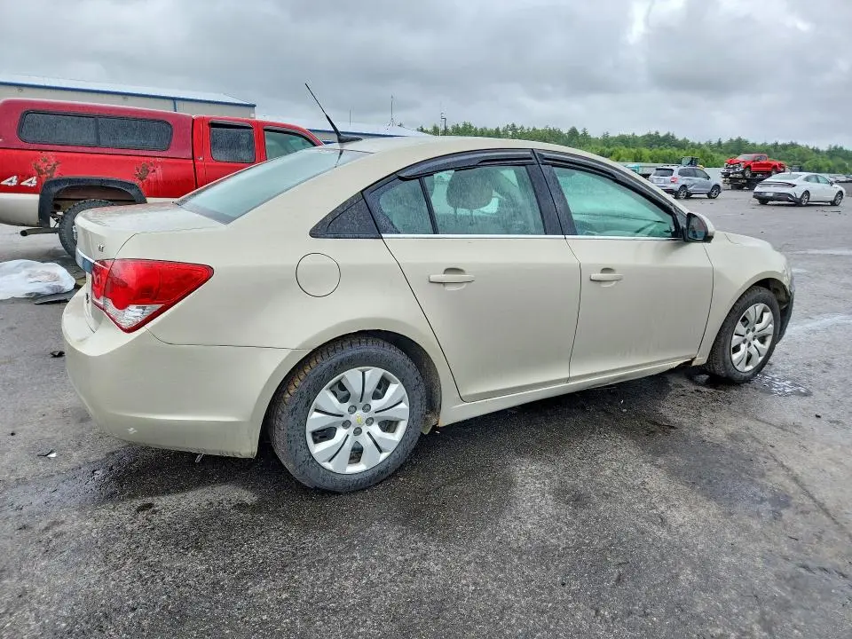 2014 CHEVROLET CRUZE LT  
