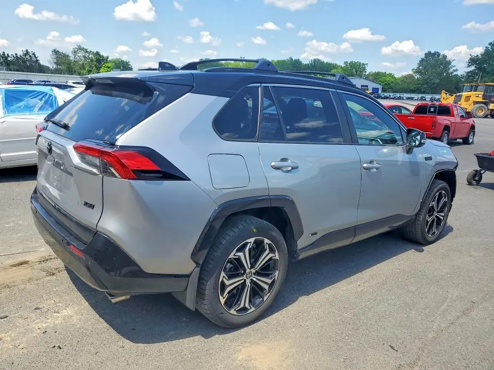 2024 TOYOTA RAV4 PRIME XSE  