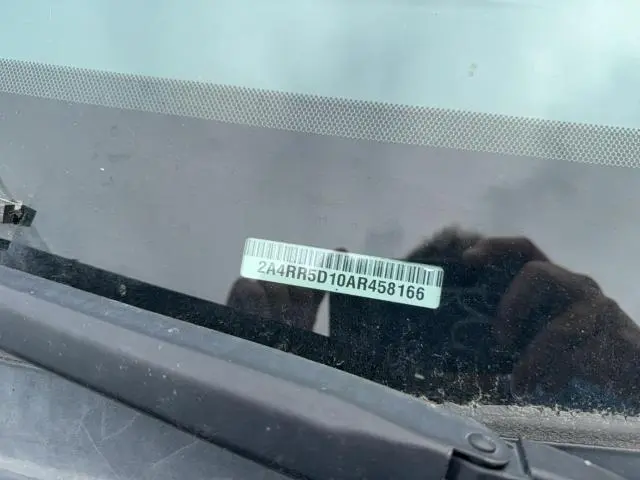 2010 CHRYSLER TOWN & COUNTRY TOURING  