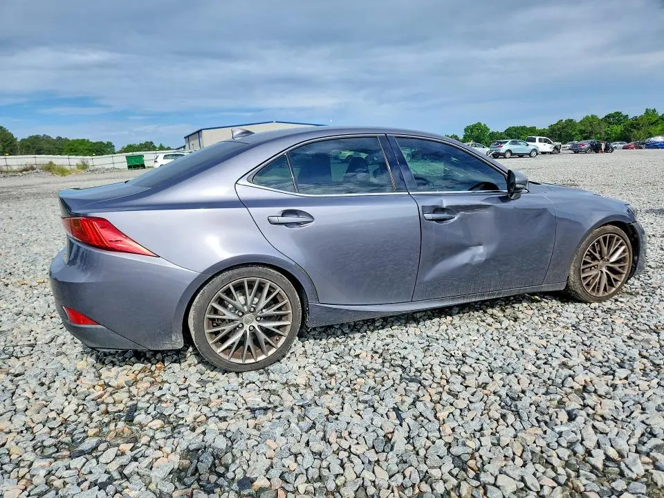 2017 LEXUS IS 200T  