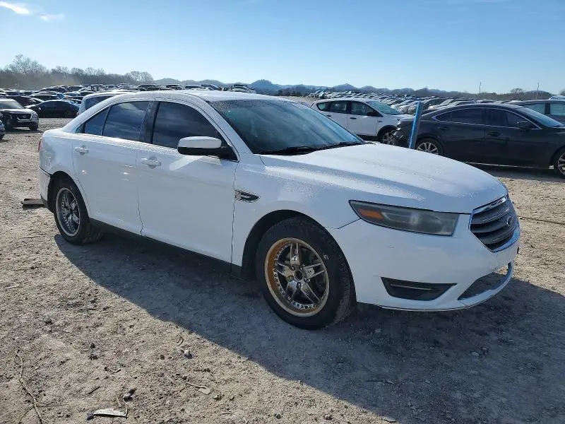 2014 FORD TAURUS SEL  