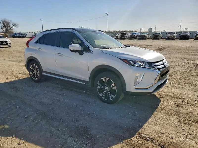 2019 MITSUBISHI ECLIPSE CROSS SE  