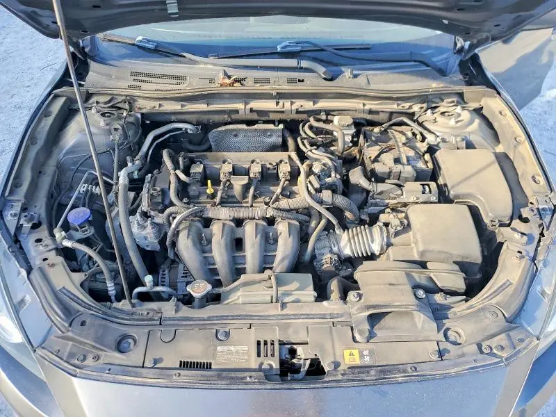 2015 MAZDA 3 TOURING  