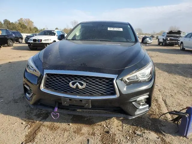 2019 INFINITI Q50 LUXE  