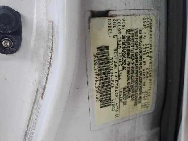 2010 NISSAN VERSA S  
