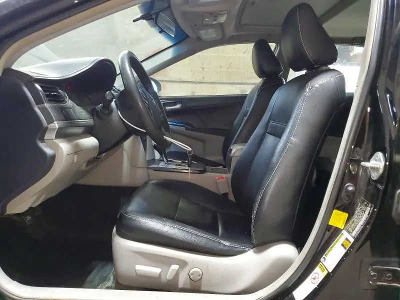 2012 TOYOTA CAMRY LE  