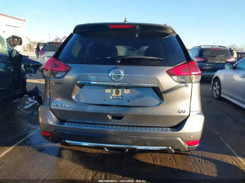 2019 NISSAN ROGUE SV