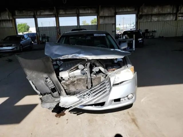 2010 TOYOTA AVALON XL  