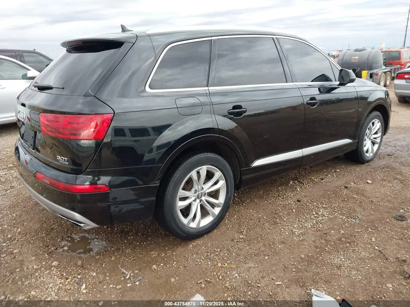 2017 AUDI Q7 3.0T PREMIUM