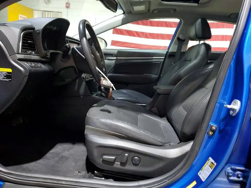 2017 HYUNDAI ELANTRA LIMITED  