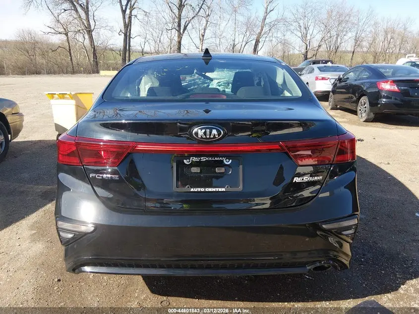 2021 KIA FORTE LXS